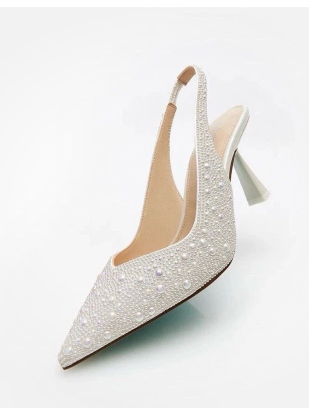 NWT Betsy Johnson Pearl-Embellished Ivory White Slingback Pumps Heels